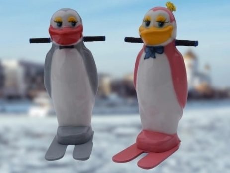 Помощники фигуристов пингвины