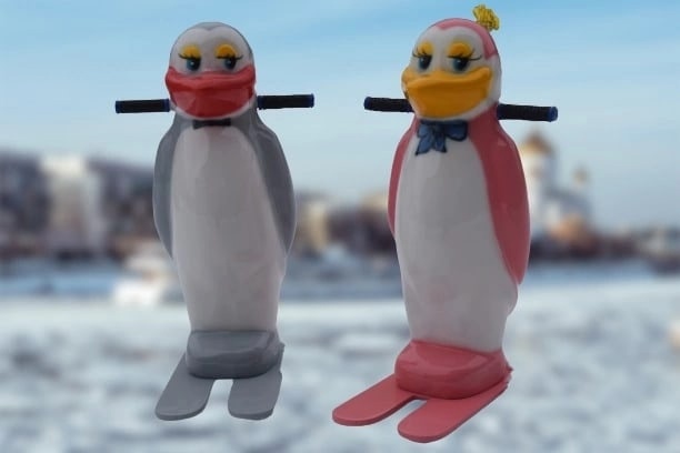 Помощники фигуристов пингвины